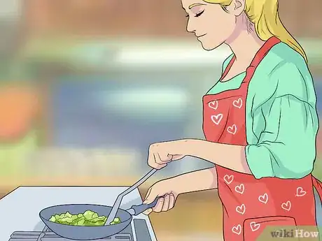 Image titled Make Mealtime Easier for an Alzheimer's Patient Step 4