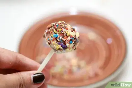 Image titled Decorate Cake Pops Step 10
