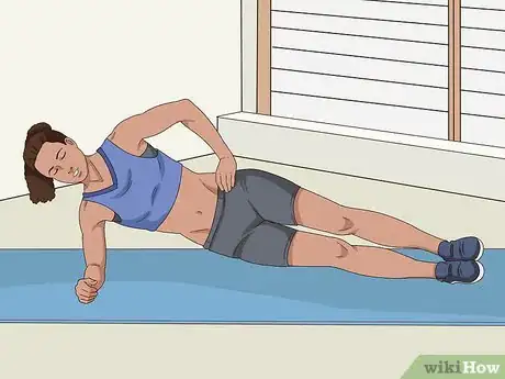 Image titled Do Renegade Rows Step 8