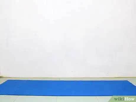 Image titled Perform the Ten Basic Okinawan Karate Moves Step 1