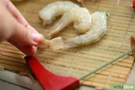 Image titled Clean Prawns Step 6