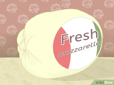 Image titled Choose Cheese for Your Homemade Pizza Step 3