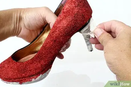 Image titled Make Glitter Pumps Step 12