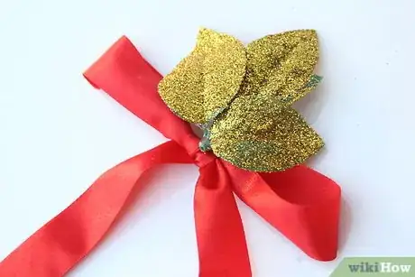 Image titled Make Glittered Leaves Step 10