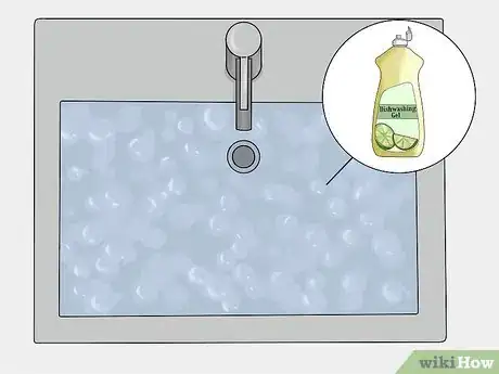 Image titled Clean an Extractor Fan Step 9