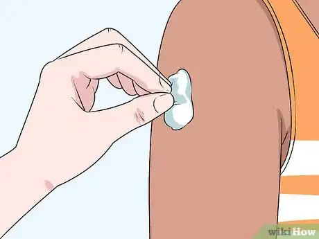 Image titled Give Glucose to a Diabetic Step 8