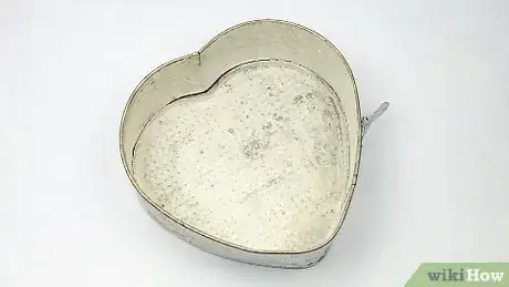 Image titled Make a Heart Shaped Cake Step 2