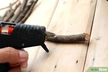 Image titled Make a Twig Picture Frame Step 5