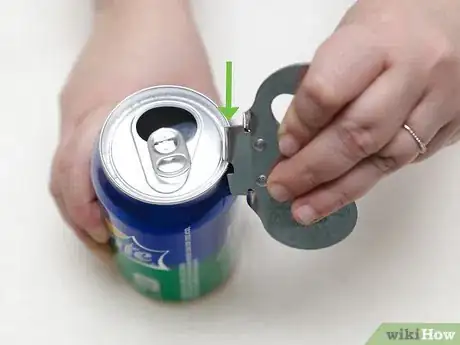 Image titled Make a Pencil Holder from a Can Step 3