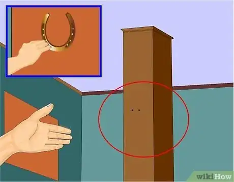Image titled Display a Horseshoe Step 4