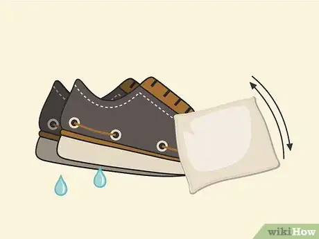 Image titled Dry Sperrys Step 01