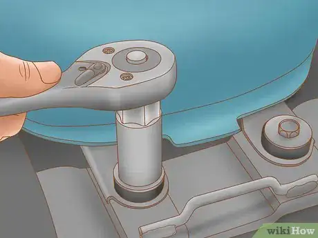 Image titled Identify and Replace Faulty Spark Plugs in the Suzuki GSX600F Step 8