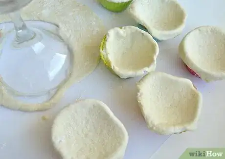 Image titled Make Pizza Bites Step 6