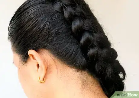 Image titled Make a Katniss Costume Step 6