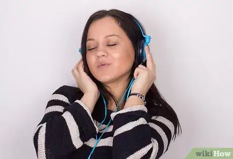 Image titled Protect Your Eyes when Using a Computer Step 7