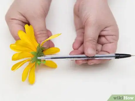 Image titled Make Flower Pens Step 3