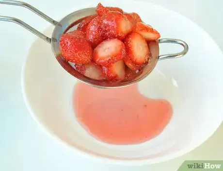 Image titled Make No‐Bake Strawberry Pie Step 6