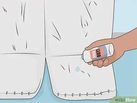 Image titled Remove Puck Marks from Goalie Pads Step 01