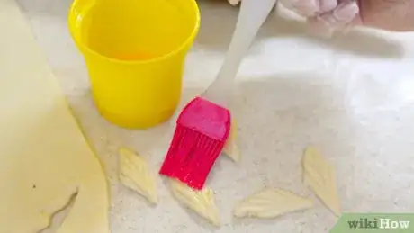 Image titled Decorate a Pumpkin Pie Step 3
