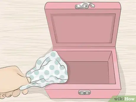 Image titled Decorate a Jewelry Box Step 1
