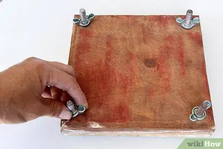 Image titled Press Leaves Step 4