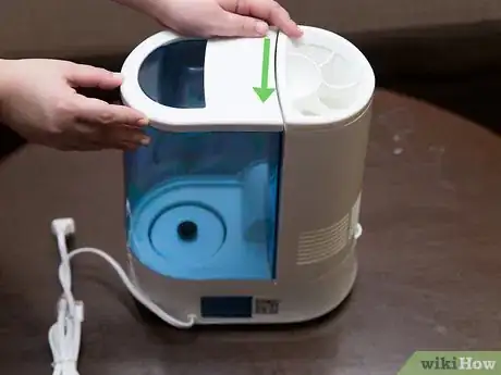 Image titled Use a Vaporizer Step 3