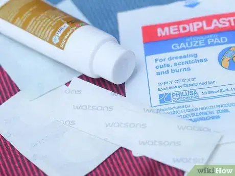 Image titled Make a School Survival Kit Step 2