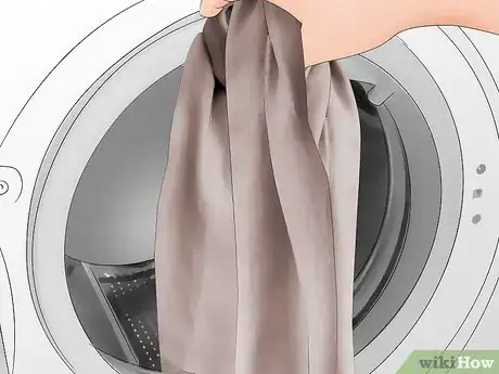 Image titled Reuse Old Linens Step 11