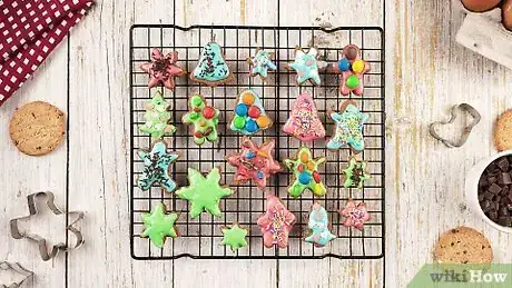 Image titled Decorate Gingerbread Cookies Step 5