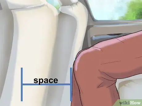 Image titled Be Comfortable on a Long Car Trip Step 13