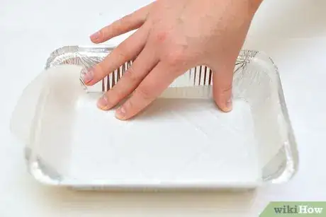 Image titled Make Hazelnut Chocolate Bark Step 8