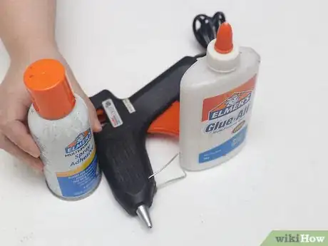 Image titled Decorate Greeting Cards with Felt Step 3