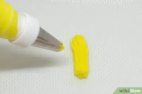 Image titled Make Tulips with Frosting Step 3