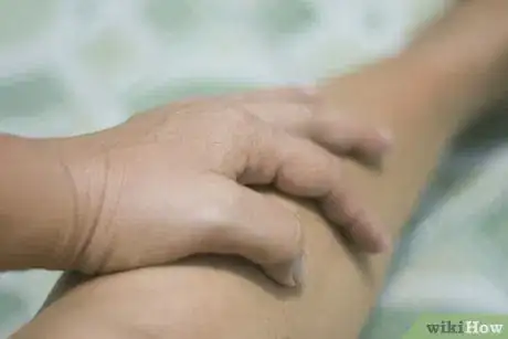 Image titled Make a 3 Ingredient Body Lotion Step 5