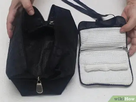 Image titled Make an Emergency Makeup Bag Step 1