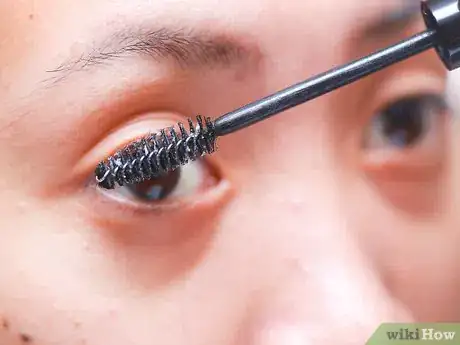 Image titled Make Eyelashes Longer with Vaseline Step 8