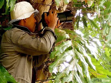 Image titled Be a Wildlife Photographer Step 3