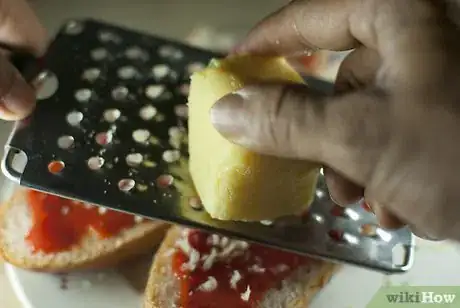 Image titled Make a Pizza Sub Step 3