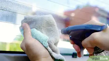 Image titled Clean Glass Without Streaks Step 14