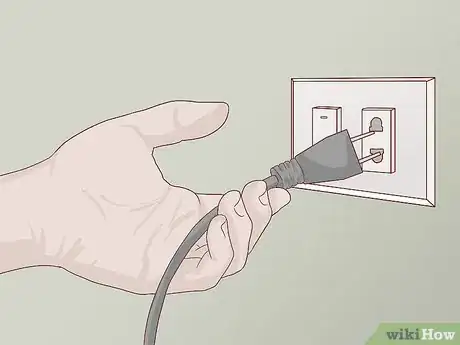 Image titled Use Christmas Lights Safely Step 13