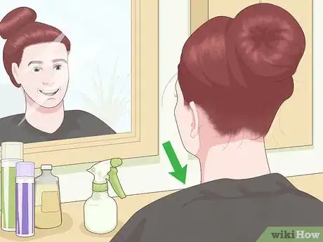 Image titled Transition Hair Color with Soft Roots Step 7