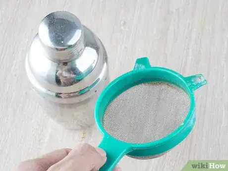 Image titled Make a Millionaire Martini Step 6