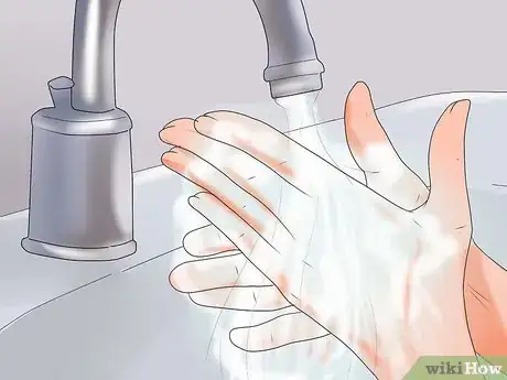 Image titled Remove Fiberglass Slivers from Your Skin Step 7