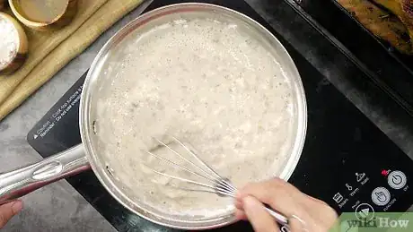 Image titled Make Turkey Gravy Step 11
