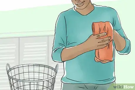 Image titled Arrange Bathroom Towels Step 8