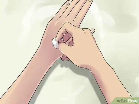 Image titled Prevent Chest Acne Step 10