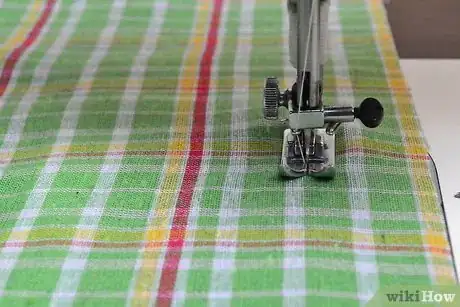 Image titled Make a Flannel Throw Blanket Step 3