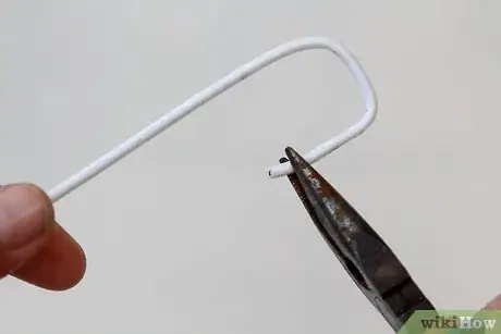 Image titled Make a Videotape Rewinder Step 4