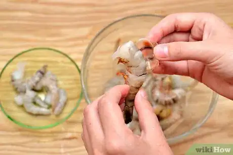 Image titled Make Prawn Curry Step 1