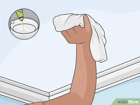 Image titled Paint a Ceiling with a Sprayer Step 05
